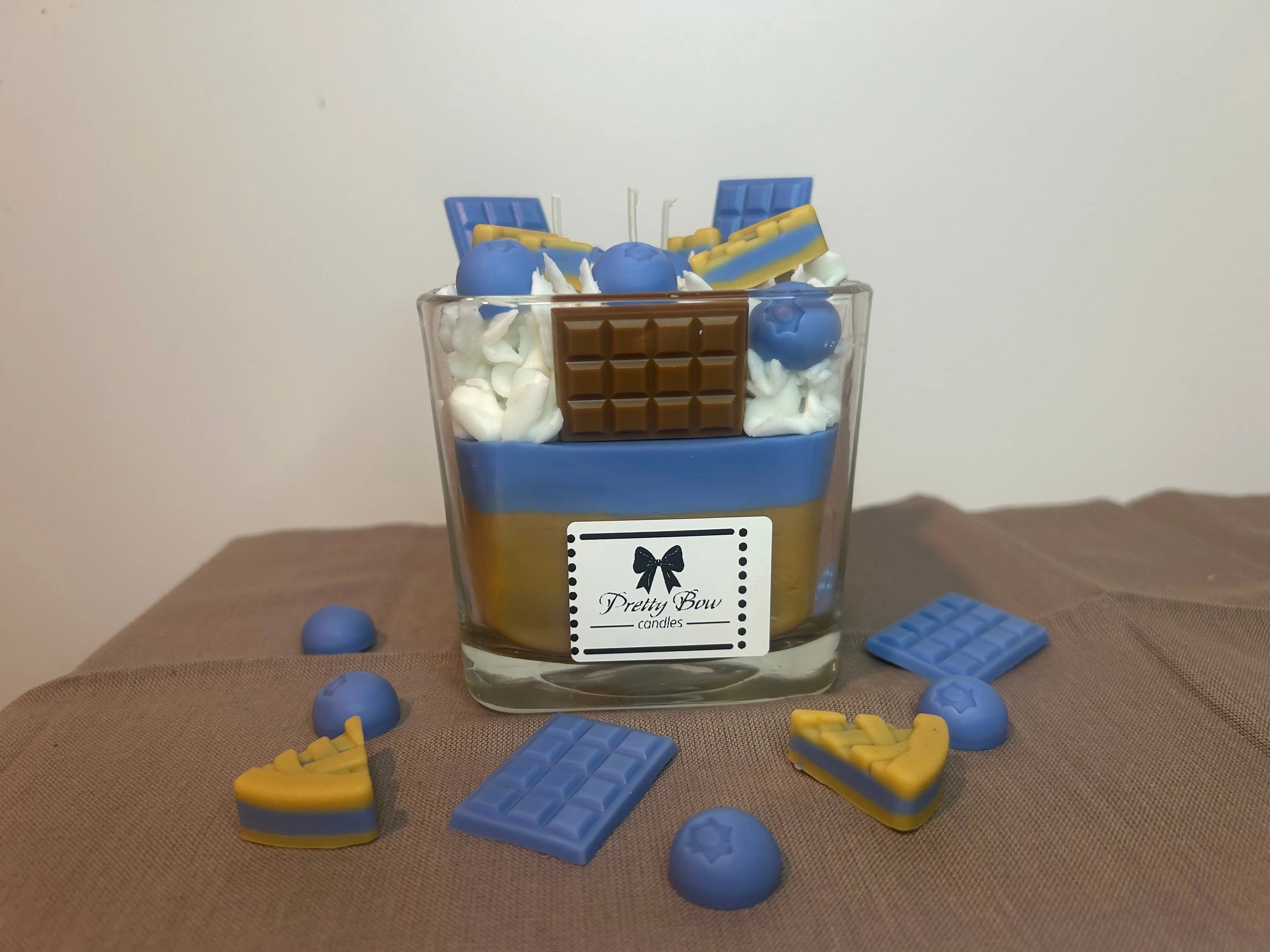 Whipped Blueberry Chocolate Dessert Candle – Vanilla Blueberry Pie Scent Soy Wax Home Decor Pretty Bow Candles