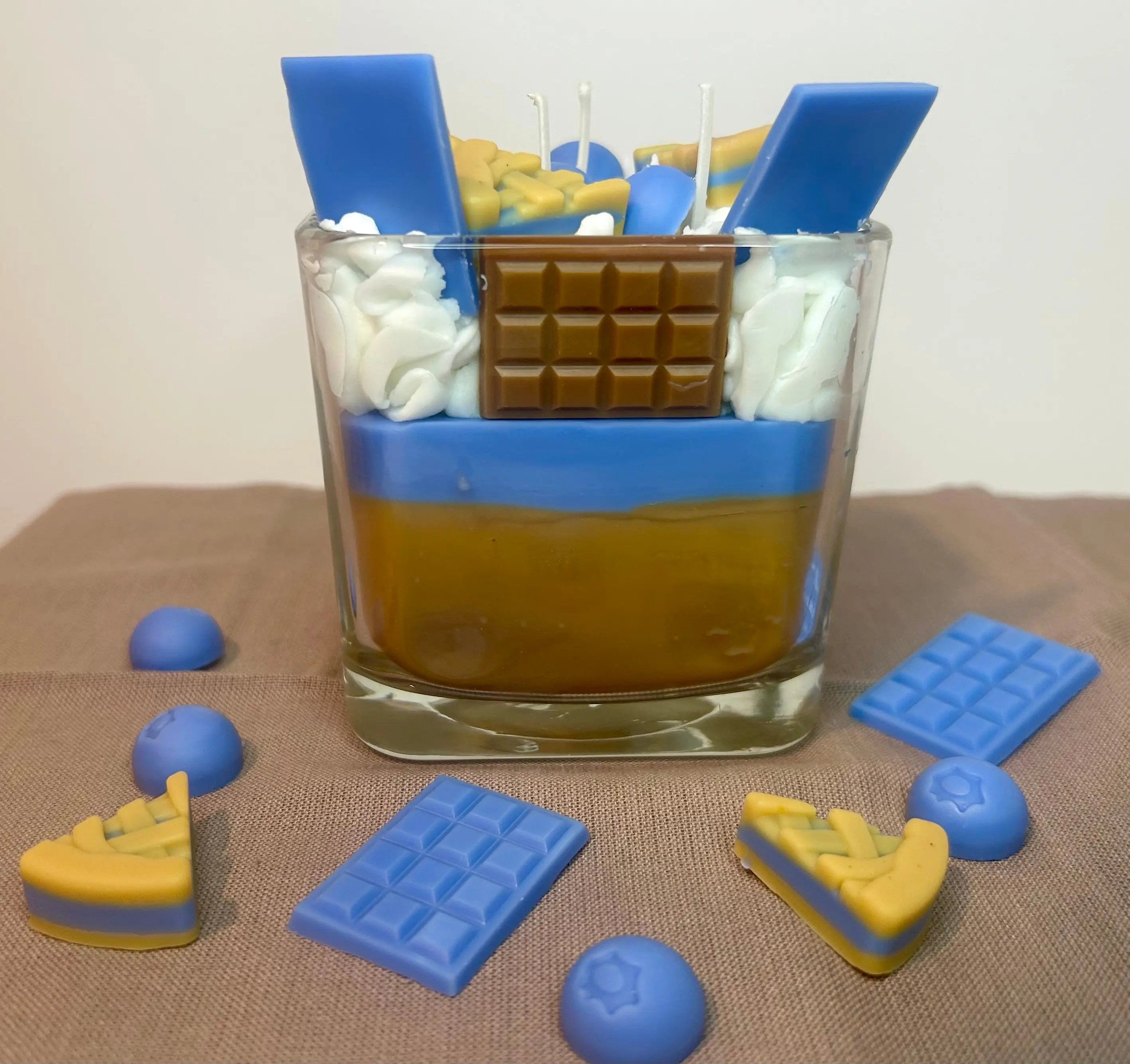 Whipped Blueberry Chocolate Dessert Candle – Vanilla Blueberry Pie Scent Soy Wax Home Decor Pretty Bow Candles