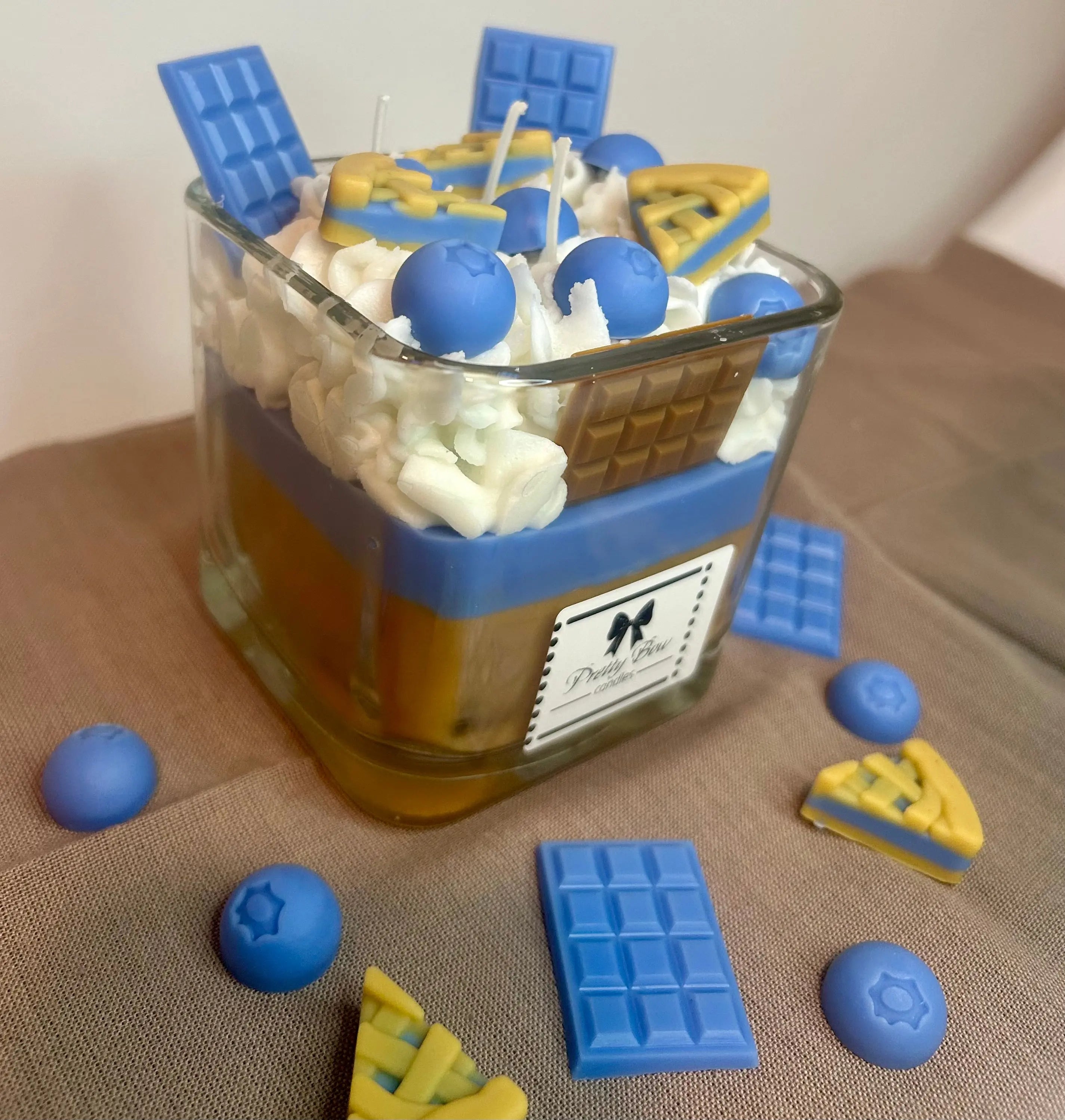 Whipped Blueberry Chocolate Dessert Candle – Vanilla Blueberry Pie Scent Soy Wax Home Decor Pretty Bow Candles