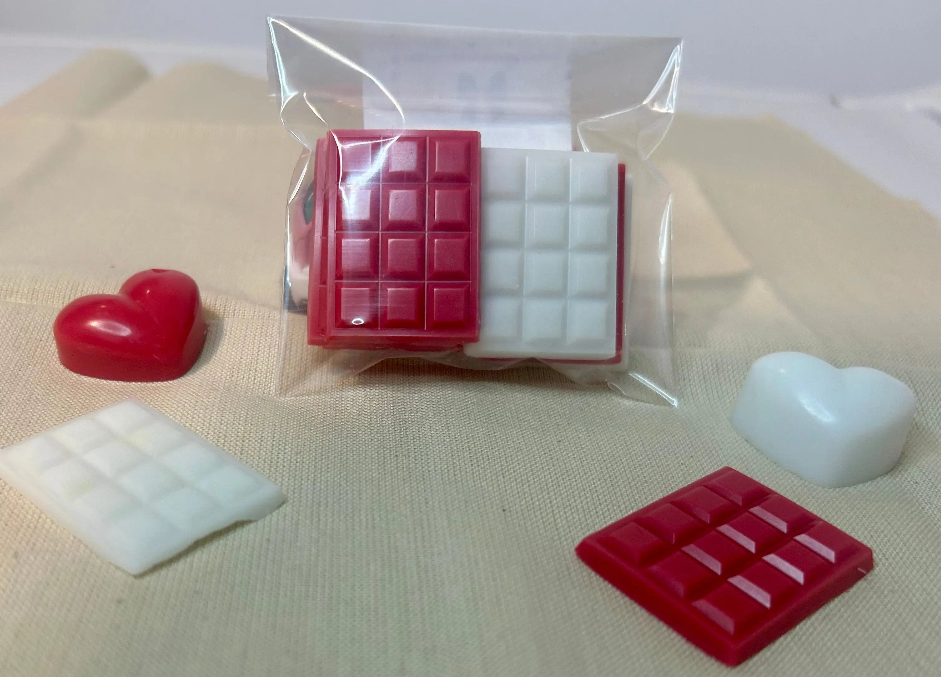 Strawberries and Cream Wax Melts – Chocolate Dessert Snap Bar, Bakery Scented Wax Tarts Pretty Bow Candles