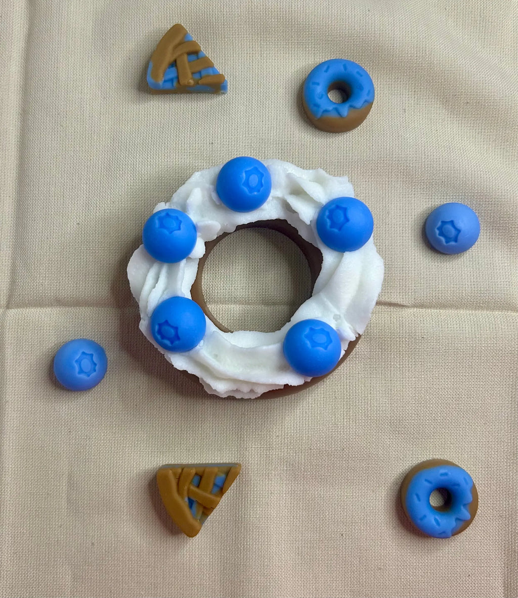 Blueberry Pie Donut Wax Melt: Bakery Scented Dessert Fragrance Pretty Bow Candles