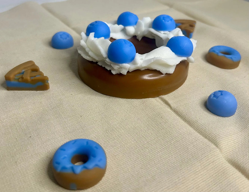 Blueberry Pie Donut Wax Melt: Bakery Scented Dessert Fragrance Pretty Bow Candles